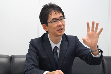 株式会社マネジメントベース 代表取締役　本田宏文氏 インタビューの様子